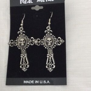Woman’s Earrings made by Real Metal Great for Halloween